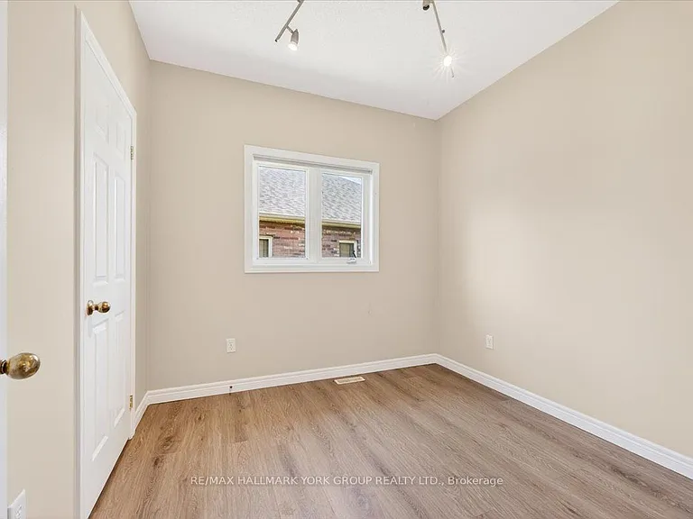 1284 Gina St — Photo 14