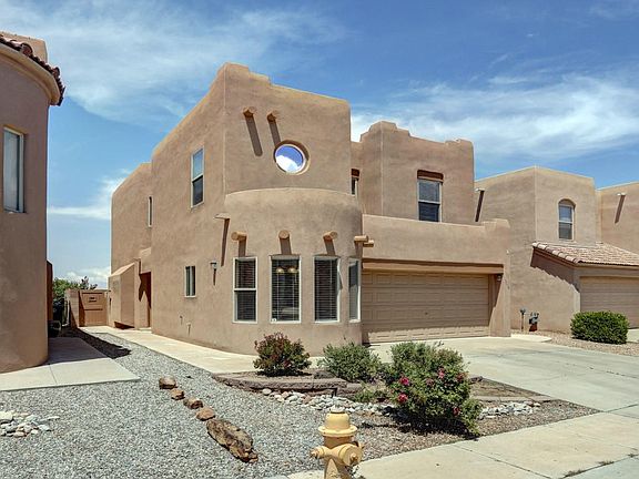 Front_Exterior_1