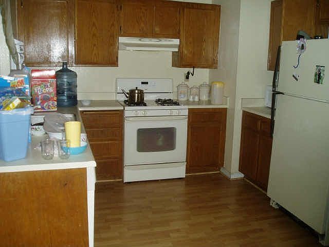2nd image of 6076 Creighton Way