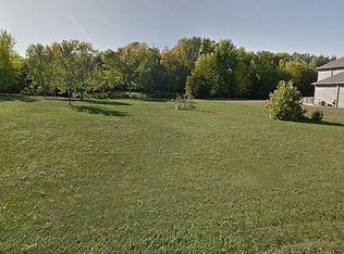 1226 Honey Bunch Ct, Appleton, WI 54915