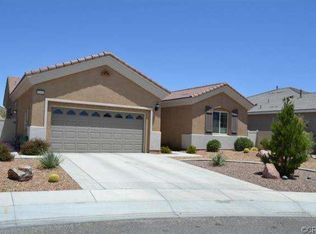 11069 Phoenix Rd, Apple Valley, CA 92308
