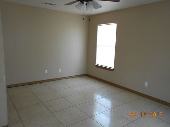 5th image of 3780 Cross Creek Dr