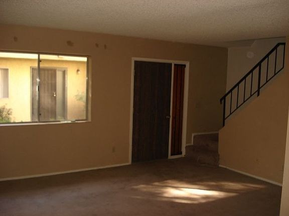 3rd image of 6028 W Townley Ave