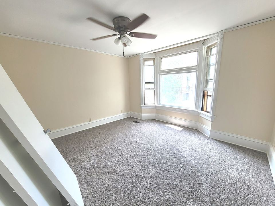 1st image of 1710-14 E Bradford Ave #2E