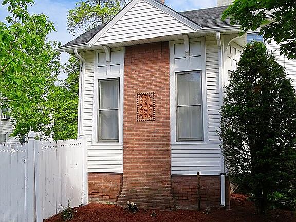 Chimney with stunning detail