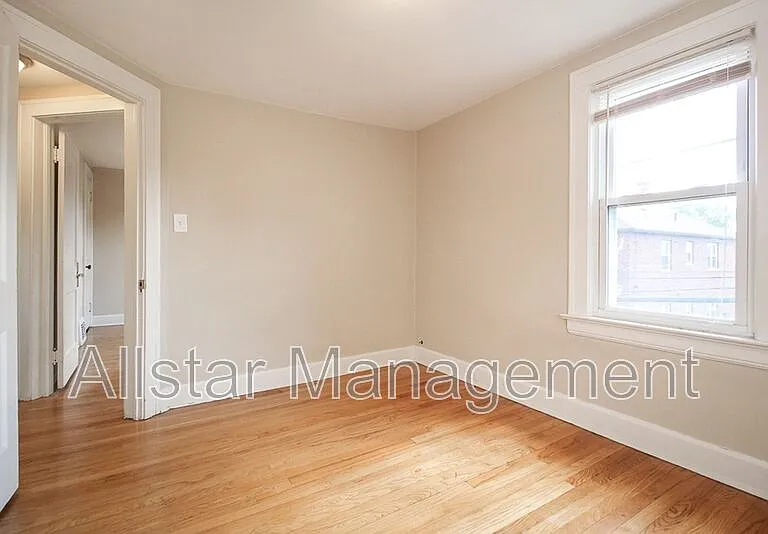 14210 Athens Ave — Photo 7