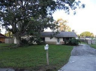 222 Jersey Ave, Saint Cloud, FL 34769