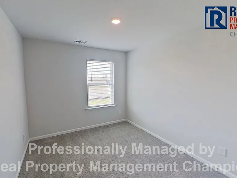 3110 Lobelia Ln — Photo 14