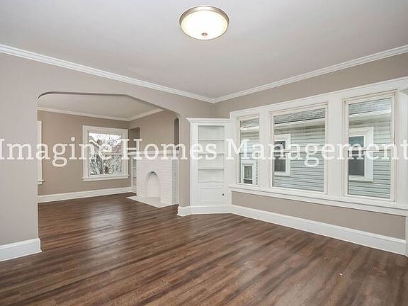 5th image of 2214 Northland Ave #2