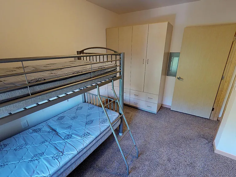 202 N Brooks St #400 — Photo 5