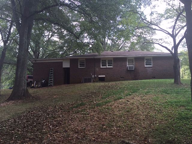 2nd image of 615 Green Dr