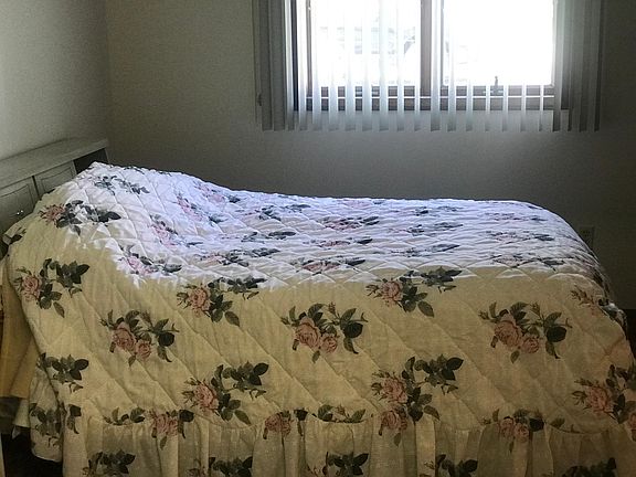 Bedroom Bed