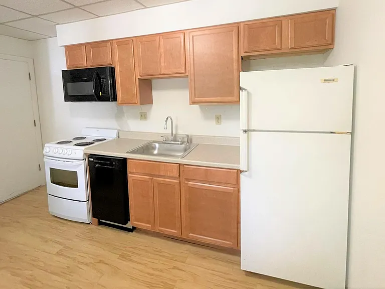 2419 Beechwood Blvd #B — Photo 50