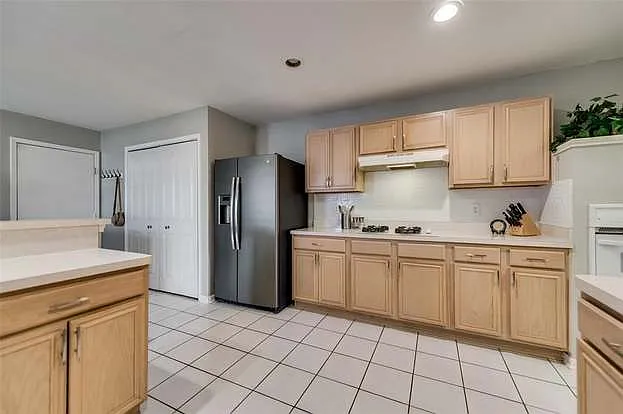 8801 Clearlake Dr — Photo 78