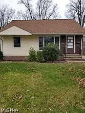 992 S Green Rd photo 1