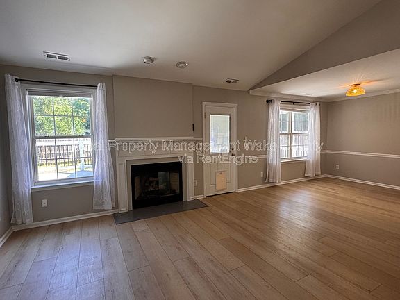 5th image of 206 Lindell Dr