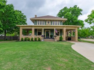 600 S Center St, Forney, TX 75126