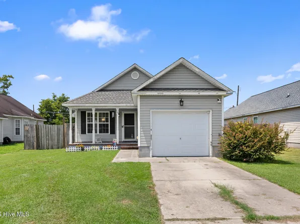 506 Mattocks Avenue, Maysville, NC 28555