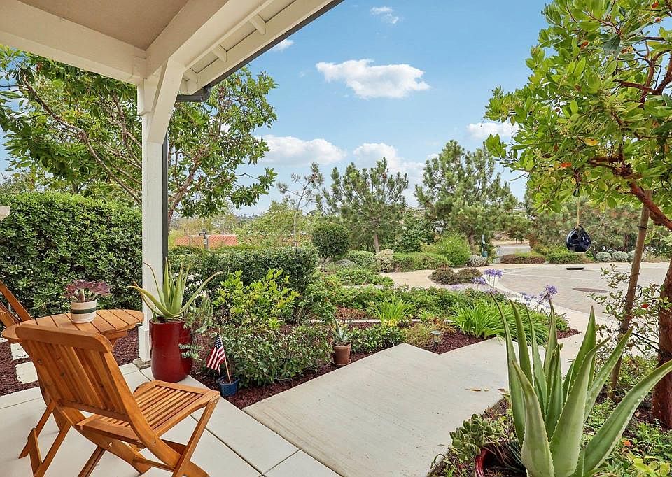 1st image of 633 Manzanita Ln