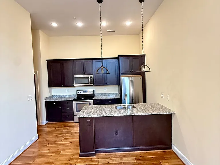 201 S Conkling LLC — Photo 11