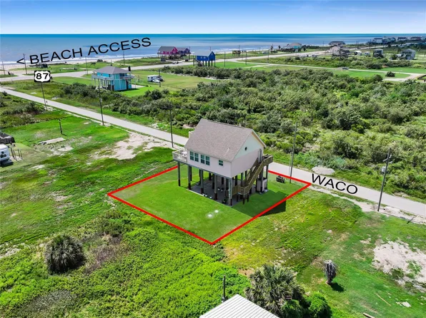 1044 Waco Rd, Gilchrist, TX 77617