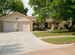 2115 Henderson Ct, Norman, OK 73069