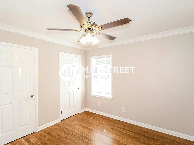 Primray Bedroom