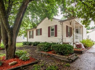 1212 Spring St, Des Moines, IA 50315