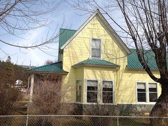 2nd image of 401 Main St
