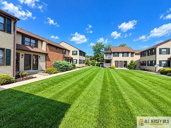 3rd image of 30 Prospect St #8