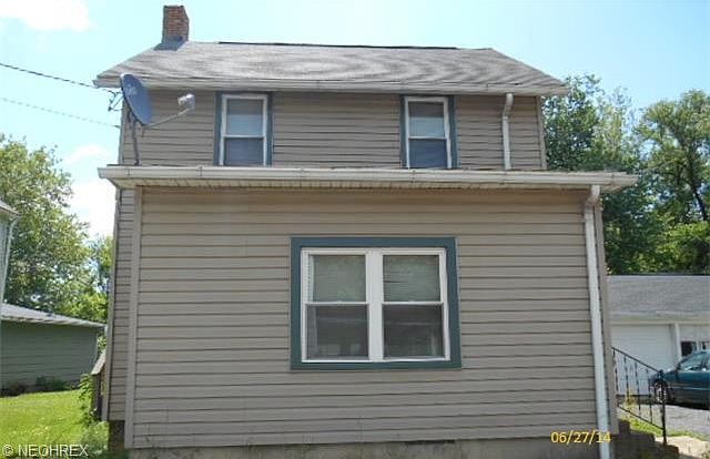 2nd image of 311 S Market St