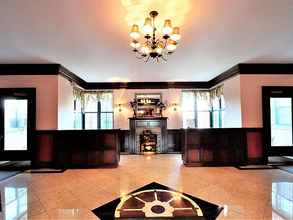 3rd image of 9411 69th Ave APT 309