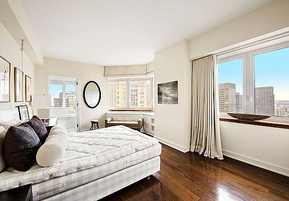 5th image of 425 5th Ave APT 52A