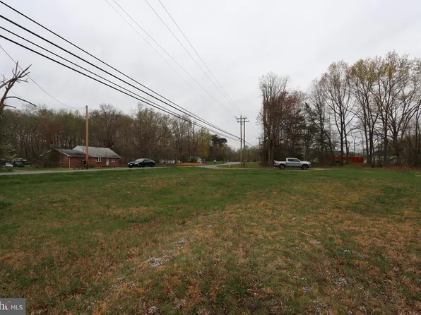 7495 Bensville Rd, Waldorf, MD 20603