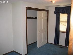 4th image of 25101 NE 53rd St