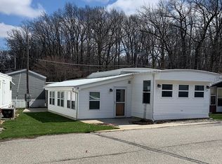 3121 W Shady Side Rd #19, Angola, IN 46703