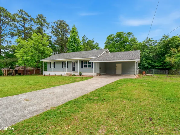 132 Allen Memorial Dr SW, Milledgeville, GA 31061