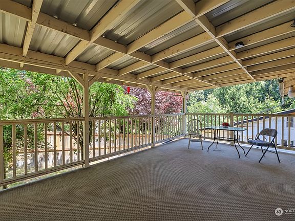 5th image of 5919 104th Street E