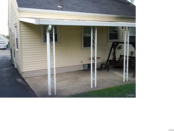 5th image of 3428 Wellington Dr