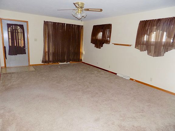 4th image of 26 Northcrest Dr
