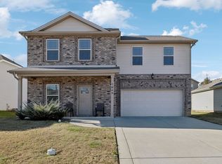 1049 Berra Dr, Springfield, TN 37172