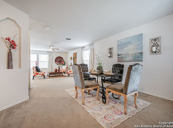 5th image of 3815 Ponderosa Bnd