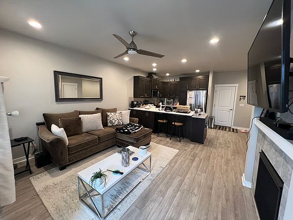 2nd image of 5565 SE 80th Ave