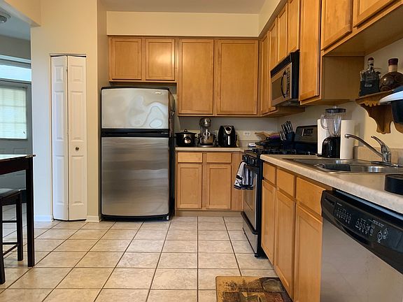 3rd image of 2342 Sheehan Dr