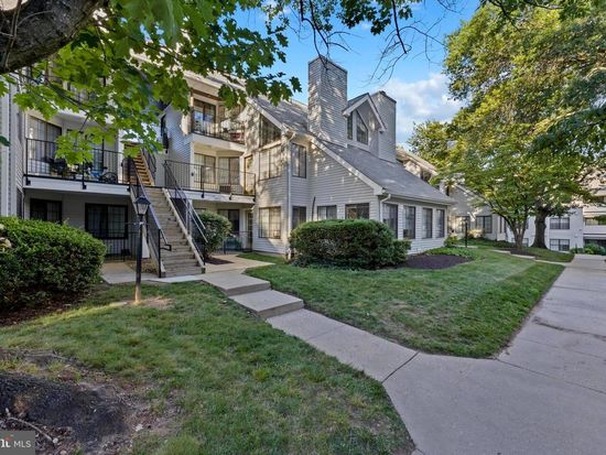 1611 Carriage House Ter #1611-F, Silver Spring, MD 20904