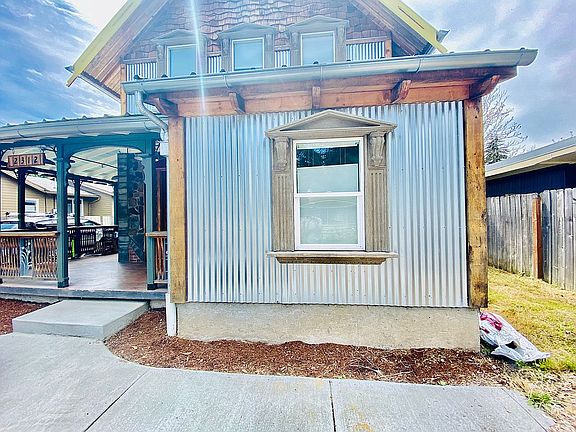 2nd image of 2312 Algona Dr