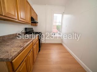 28-19 23rd Ave #116, Astoria, NY 11105