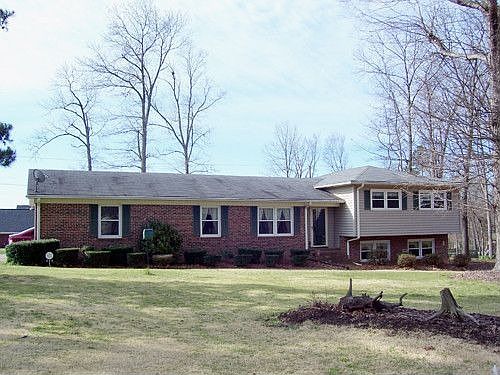 1st image of 163 Douglas Heights Dr