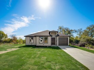 2340 Gooch St, Dallas, TX 75241