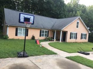 140 River Pointe Ct, Lilburn, GA 30047